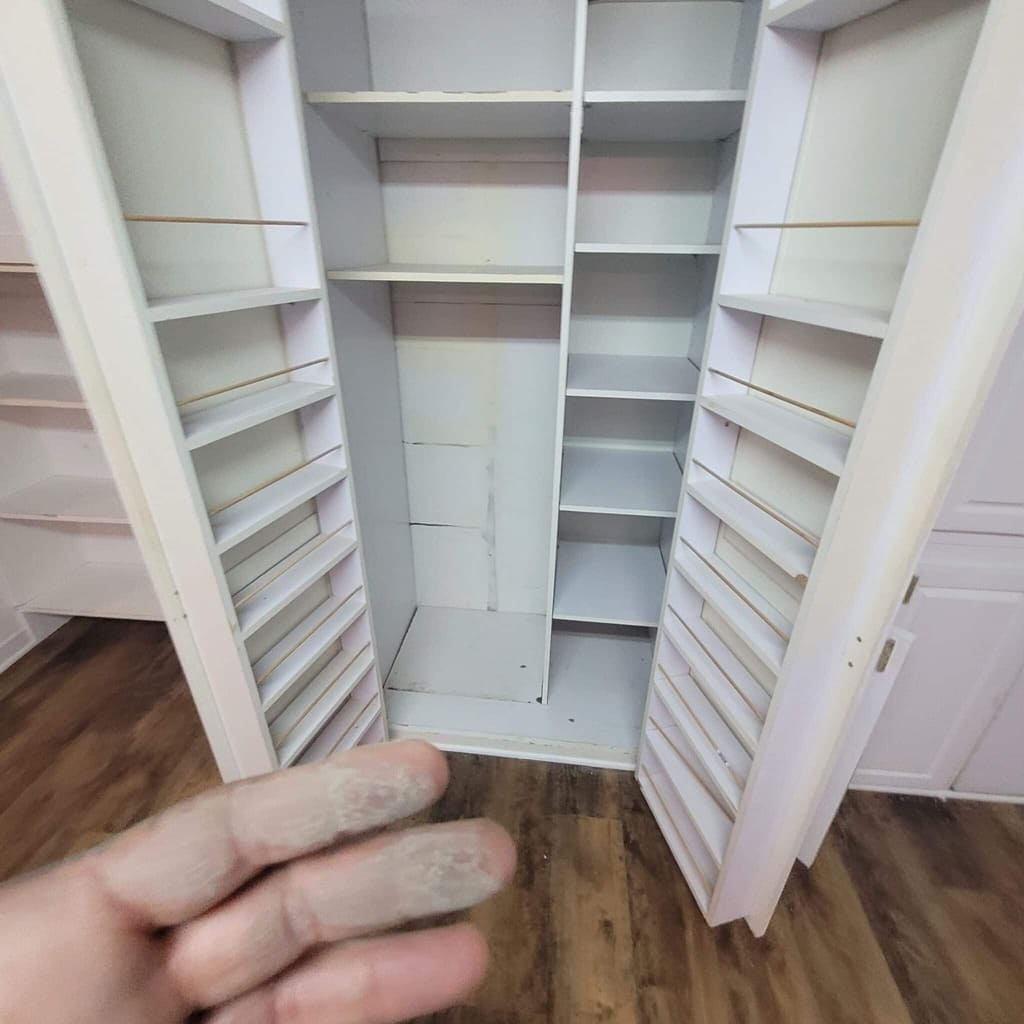 Armoires de rangement